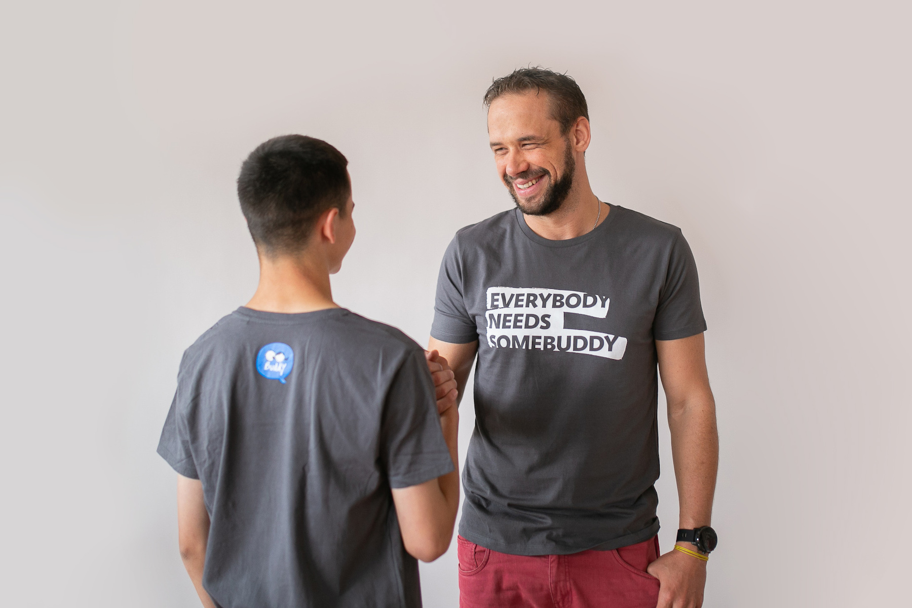 BUDDY_dvojica_stretnutie